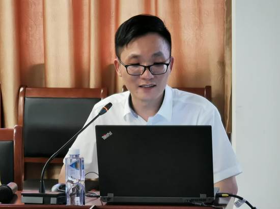 8d21f1227ab6779e73bf292362a0f00